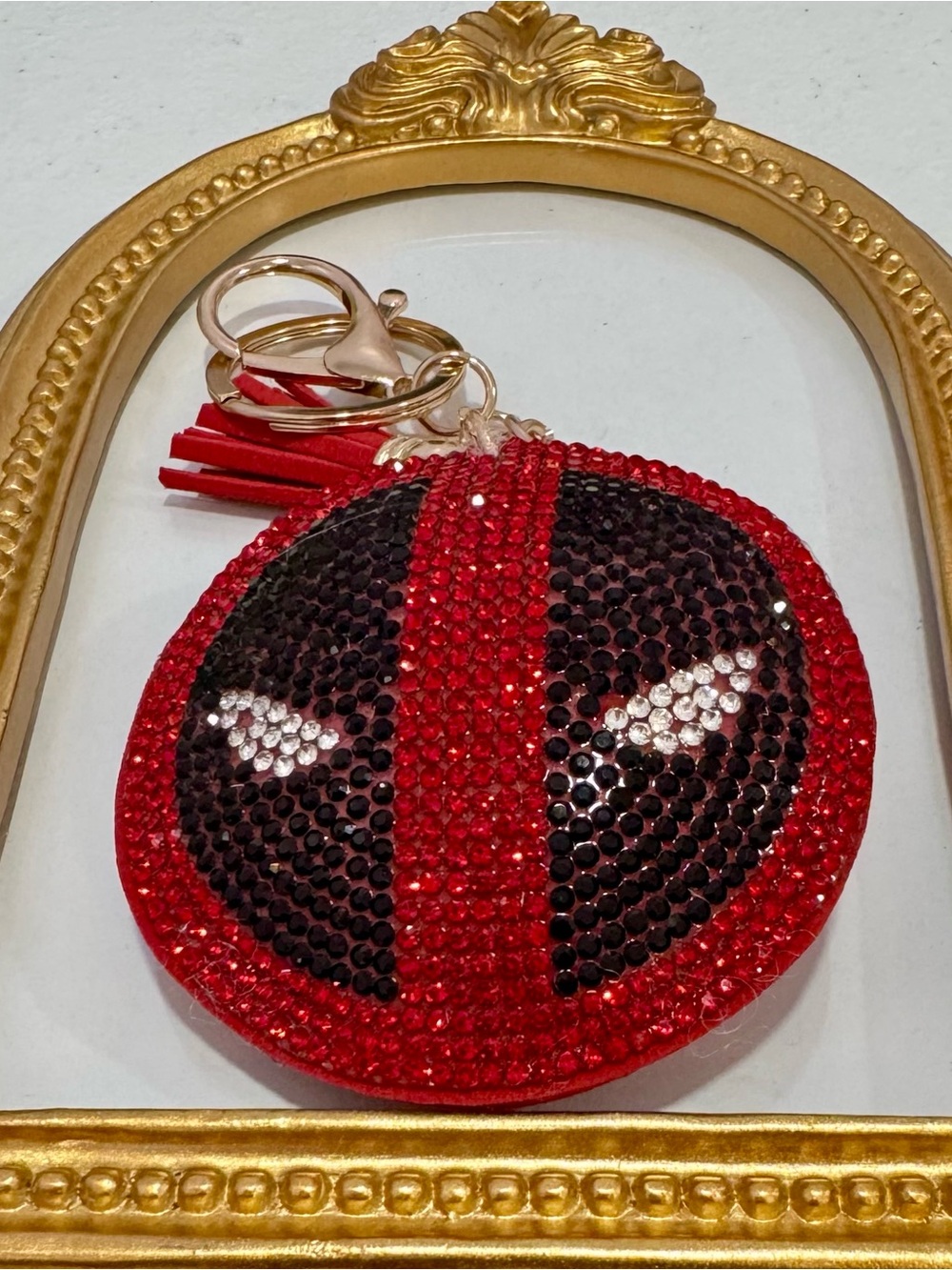 New Red and Black Crystal Round Deadpool Tassel Keychain Charm